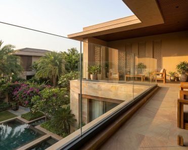 Contemporary_villa_balcony_with_…_202609031817